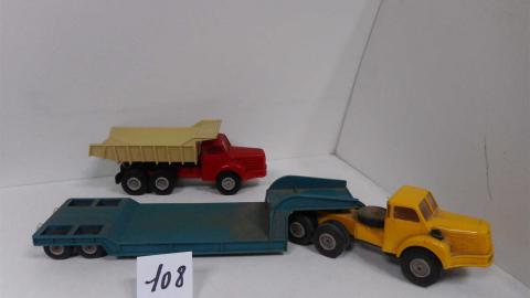 lot de 2 Berliet Tracteur TBO 15 Norev, échelle 1/43 porte lot de 2 Berliet Tracteur TBO 15 Norev, échelle 1/43 porte