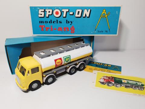 Dinky Toys GB N°481 – Camion Bedford Ovaltine Bleu – 1/43 – Occasion
