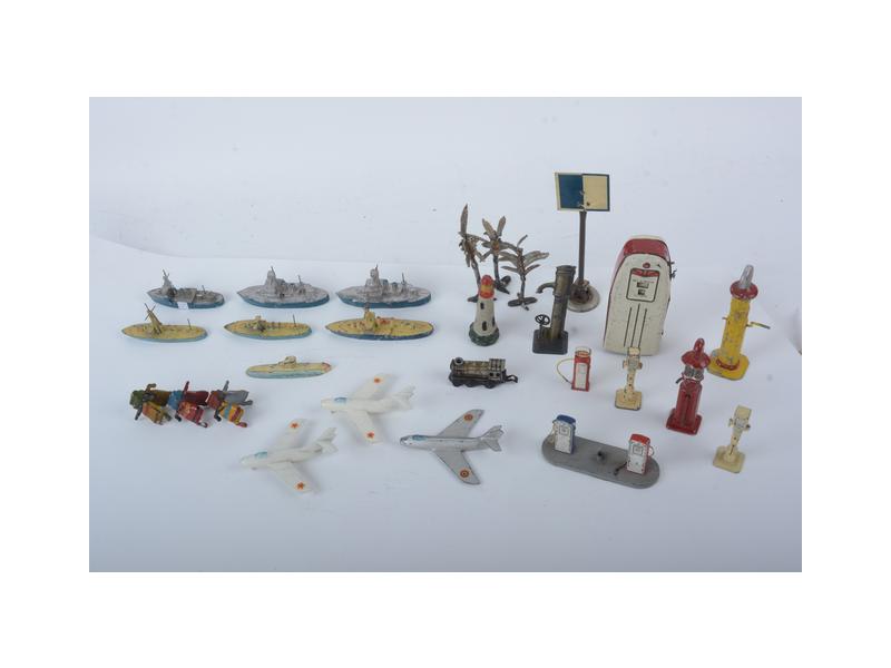 Roussy Louis LR Sous marin de guerre en plomb creux 1/100 | eBay