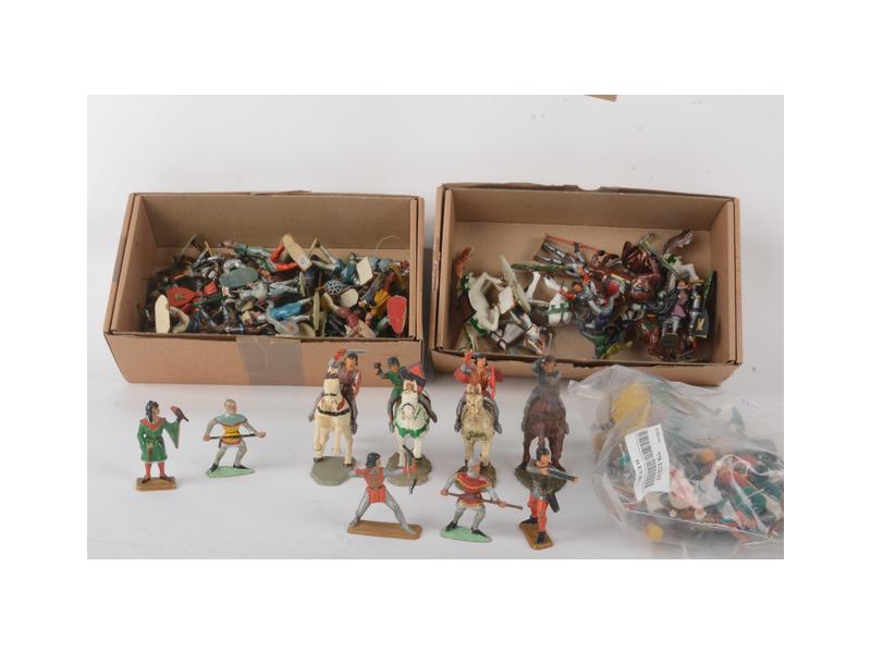 Figurines Publicitaires Café Huile - 8 Soldats à Travers Les âges 60mm (1:32) - Occasion