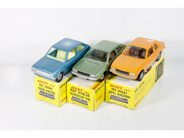 Dinky Toys Espagne – Opel Ascona 011543 – 1/43 Zamak Orange – Boîte D'Origine