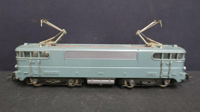 Jouet : Train ROCO HO DC locomotive SNCB(3) : diesel + électrique