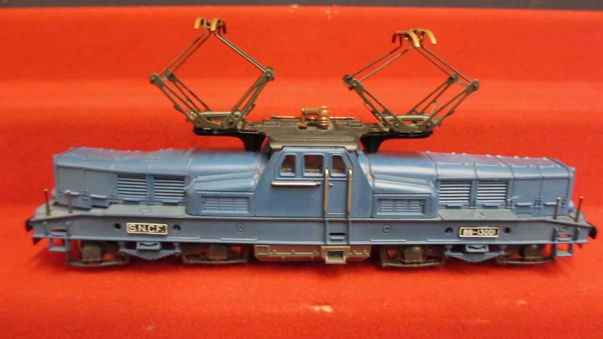 Train HO locomotive NS 1308 Jouef - Jeux & Jouets