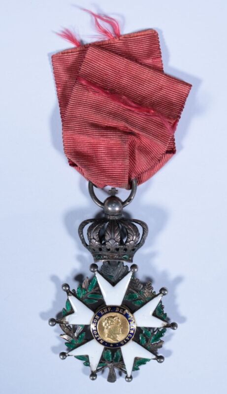 Médaille Décoration Légion D'honneur (style WW1) - Boîte Centre En Or - Occasion