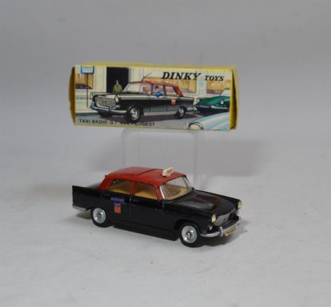 Miniature Dinky Toys 1/43 - Peugeot 404 - Voiture Ancienne Collection - Occasion