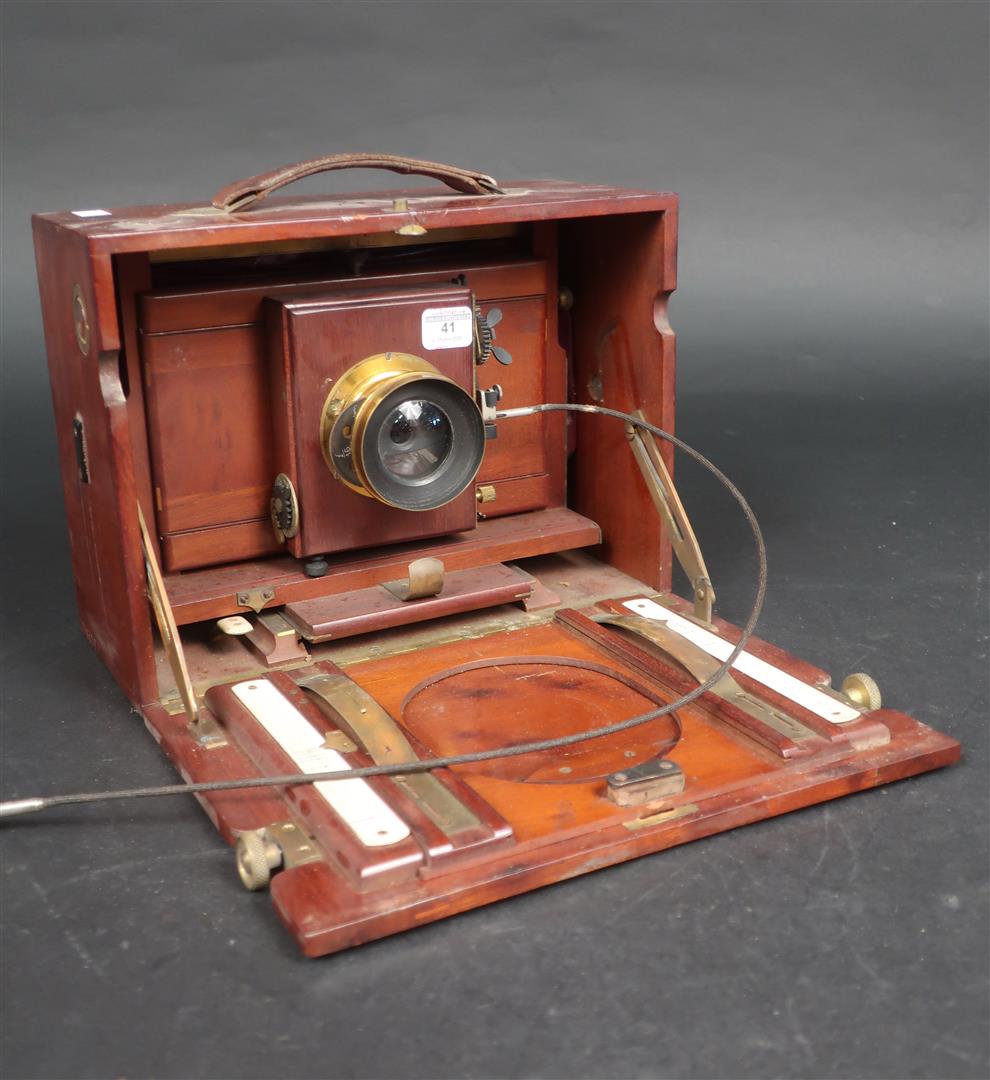 Ancien 8fois 10 Appareil Photo Plaque De Verre De 120 Ans Photo stock