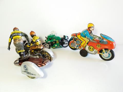 Ancienne Jeep En Tôle Jean Vinot - Jouet De Collection