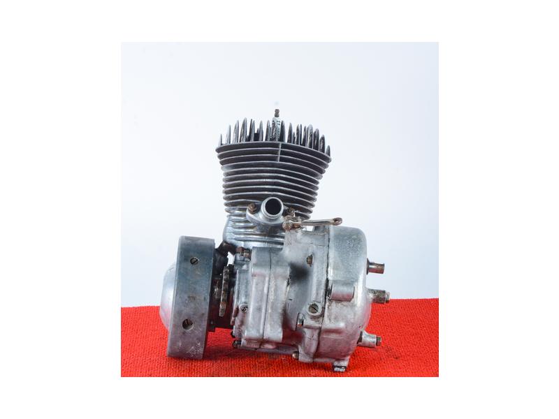 Moteur moto Peugeot 125 type 55 c.1950 - auctions & price archive