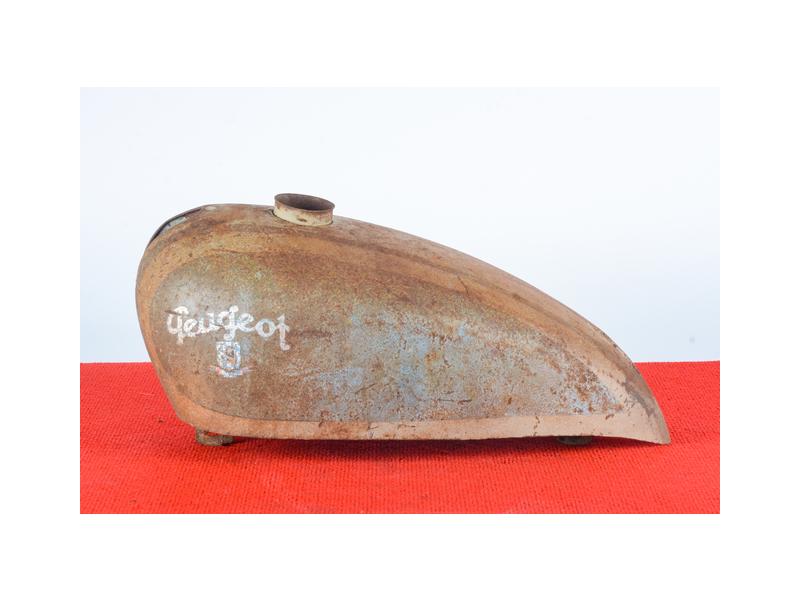 Réservoir pour moto Peugeot 125 type 55 - Auktionen & Preisarchiv