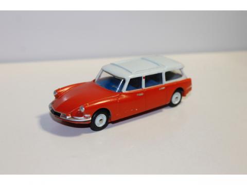 Bonhams : Citroën DS 21 Le Caddy cabriolet 1965