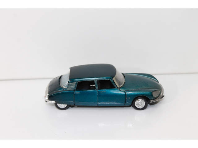 Norev 1:18 - Coche a escala - Citroën DS21 Palm Beach 1968 - Edición