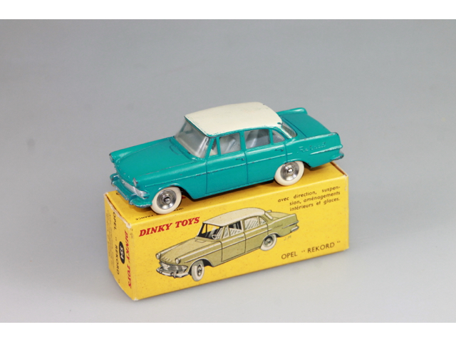 Dinky Toys, opel rekord (Gebraucht) in liestal für CHF 11.9 - mit