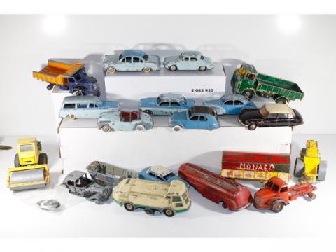 Lot De Miniatures Avions Anciens - Dinky Toys, Meccano Et Solido - Occasion