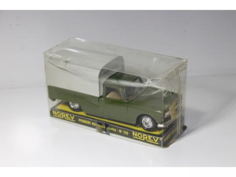 NOREV / Jouet Ancien / Peugeot 203 Norev / Norev Plastik / Voiture 1/43