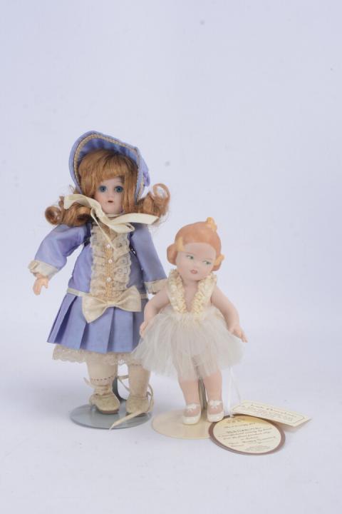 POUPÉE D'ARTISTE POUPÉE de collection porcelaine 40 cm état voir photo
