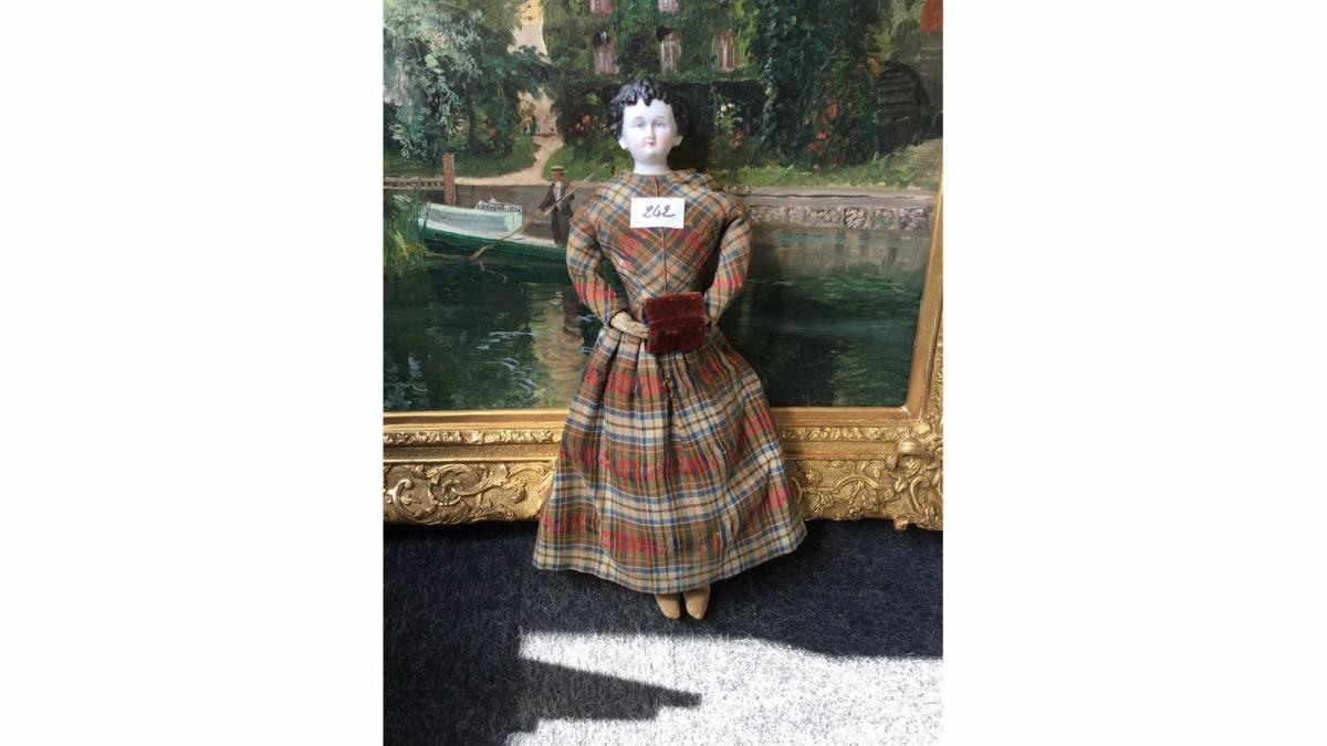 Poupée Ancienne Armand Marseille – Tête Et Buste Porcelaine – Costume Suédois D'origine