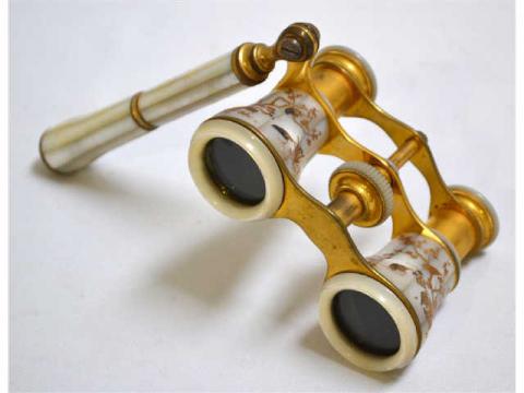 JUMELLES DE THEATRE ETUI V. KERN INGENIEUR OPTICIEN PARIS +2 PAIRES POUR PIECES