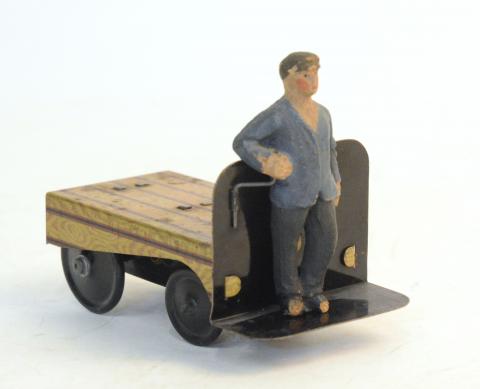 Chariot-élévateur mécanique en tôle LA HOTTE ST-NICOLAS + boîte d'origine ( 1950