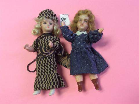 Lot De 2 Têtes De Poupée Anciennes – Vintage, Pour Collection Ou Création