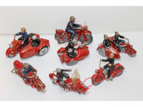 Jouet en métal ancien side car moto Quiralu au 1/32 eme - Collection