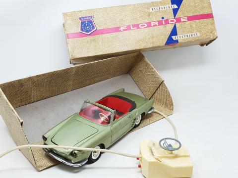 Rare Voiture Ancienne Renault Caravelle Joustra - Jouet Miniature En Tôle, France