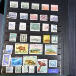 1 carton avec 4 albums timbres dont France faciale et...