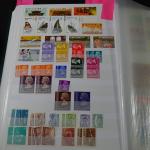 1 album 64 pages timbres neufs avec Grande Bretagne, Jersey,...