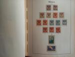 MONACO, collection très avancée de timbres neufs avec et sans...