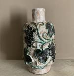 Alice COLONIEU (1924-2010)
Vase cylindrique à col droit et sur talon...