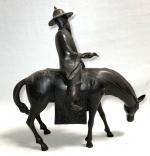JAPON
Sage sur son cheval
Bronze patiné
H.: 43 cm L.: 43 cm
