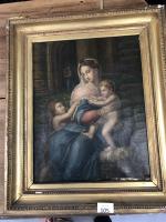 Vierge à l'enfant avec St Jean Baptiste. Huile sur toile....