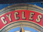 CYCLES ASTRALE. Plaque publicitaire en tôle lithographiée, circa 1920, dim.:...