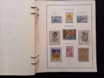 France, dans un album MOC, collection de timbres neufs et...
