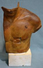 Igor MITORAJ (1944-2014)
Asklepios
Sculpture en bronze signée en bas au milieu...