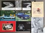 Lot de 33 catalogues de ventes aux enchères d'automobiles de...