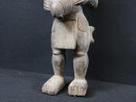 AFRIQUE ZAIRE EX CONGO. Grande figure LULUA en bois sculpté....