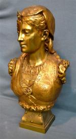 Zacharie RIMBEZ
Armide
Bronze doré signé
H. : 62 cm