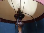 Lampe de salon, le fût balustre en bois (H :...