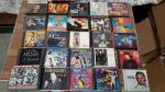 48 CD plutôt variete francaise dont aznavour, mireille mathieu, fernandel,...