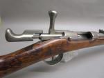 Fusil à verrou, modèle 1866, dit Chassepot. Garnitures en fer....