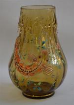 Auguste JEAN (1817-1887)
Vase en cristal émaillé à décor en applique...