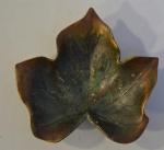 Max LE VERRIER (1891-1973)
Coupe vide-poches en bronze en forme de...