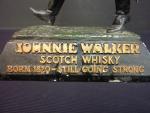 JOHNNIE WALKER Scotch Whisky - Figurine publicitaire de comptoir en...