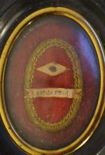 Paire de CADRES RELIQUAIRES ovales contenant des reliques Saint Paul...