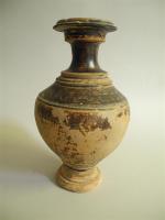 CHINE - Vase en grès à décor géométrique de forme...