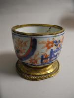 CHINE - COUPE en porcelaine "Imari chinois". Epoque XIXème siècle....