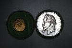 Médaille Napoléon III d'après Oudiné, en argent datée 1865, marquée...