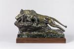 Joseph d'Aste (1881-1945)
" Lion au rocher "
Sujet en bronze à...