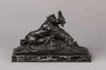 Charles Virion (1865-1946)
" Panthère attaquant une gazelle "
Groupe en bronze...