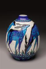 Boch
Vase de forme ovoïde en céramique polychrome à décor de...